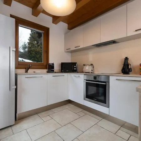 Folettes 4ch Jardin Vue Cheminee Jacuzzi *