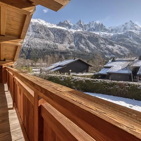 Folettes 4ch Jardin Vue Cheminee Jacuzzi Alpstuga Chamonix