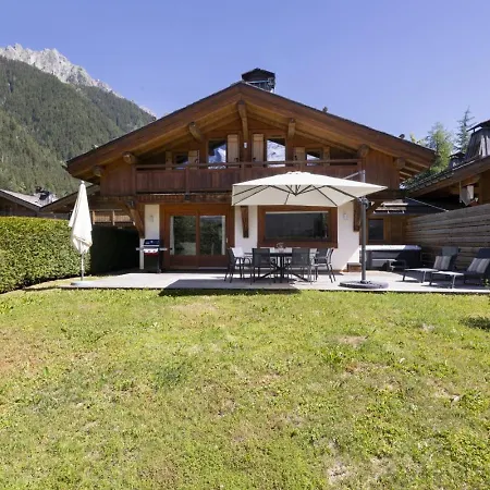 Folettes 4ch Jardin Vue Cheminee Jacuzzi Alpstuga