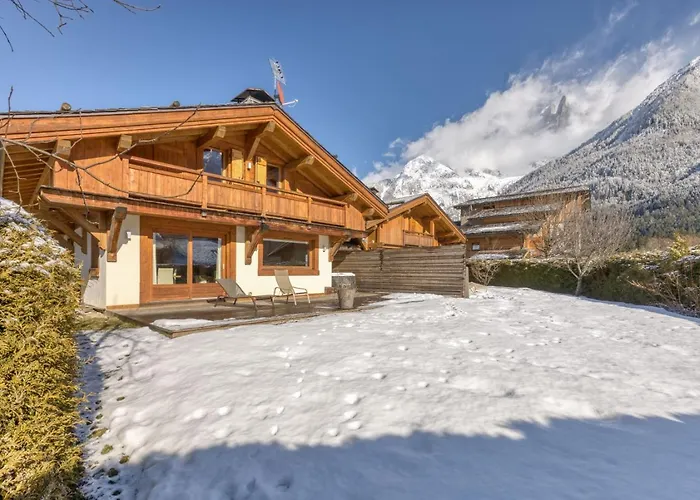 Chalet Folettes 4ch Jardin Vue Cheminee Jacuzzi