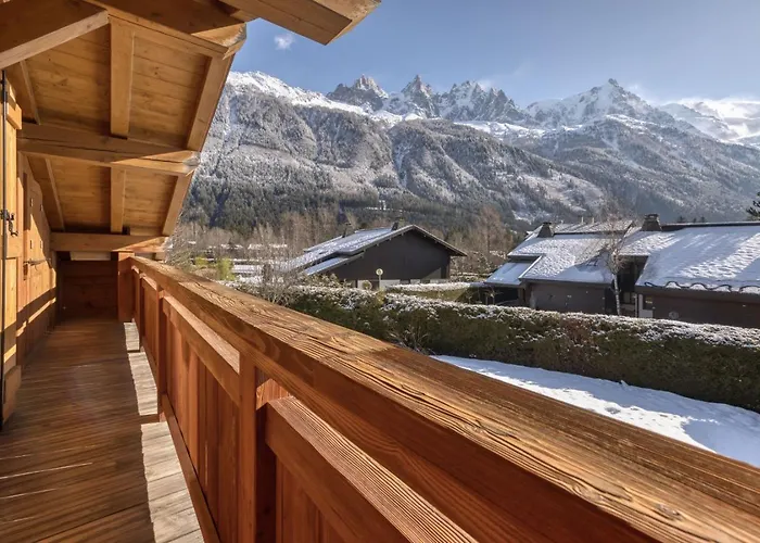 Folettes 4ch Jardin Vue Cheminee Jacuzzi Chalet Chamonix